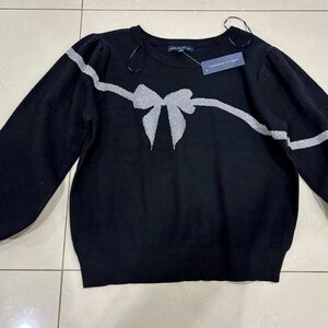 Adrienne Vittadini Black Sweater with Gray Bow Accent
